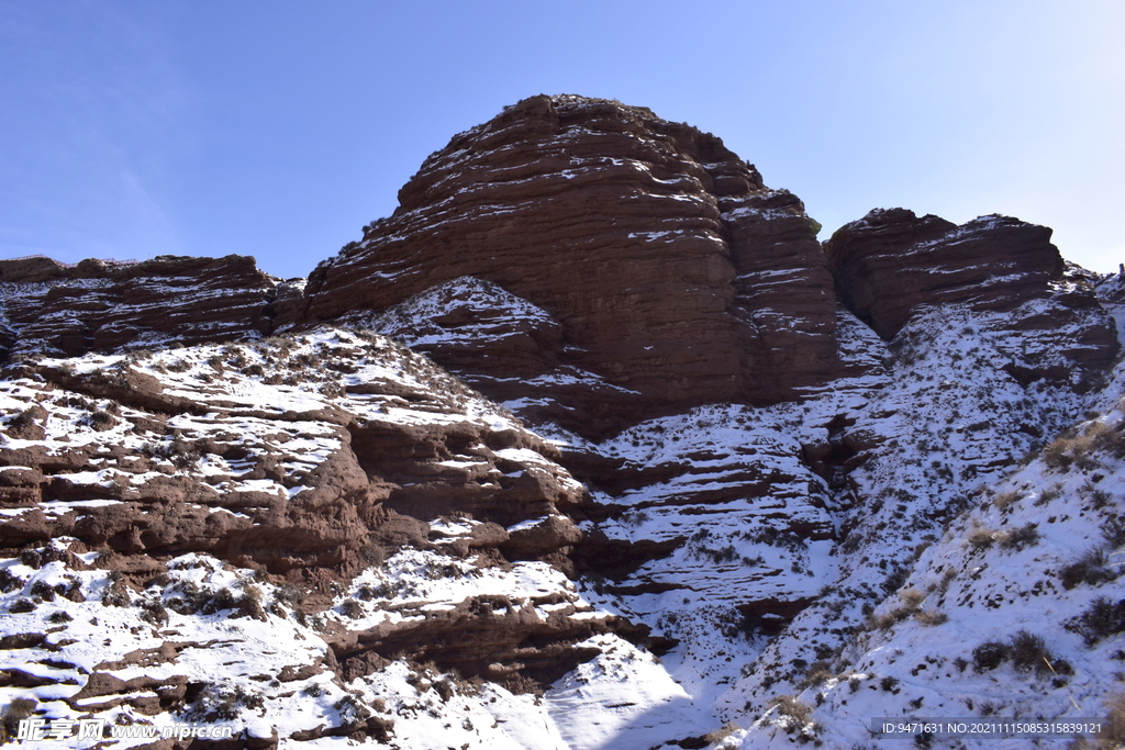 平山湖地质公园大峡谷雪景 