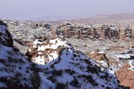 平山湖地质公园大峡谷雪景 