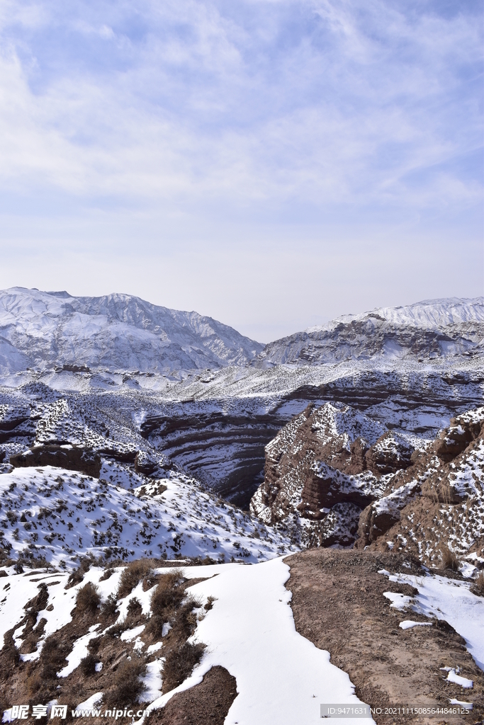 平山湖地质公园大峡谷雪景 