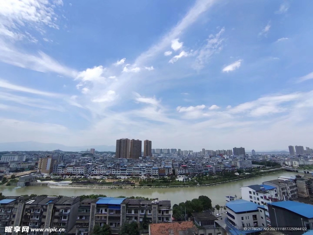 城市 河边