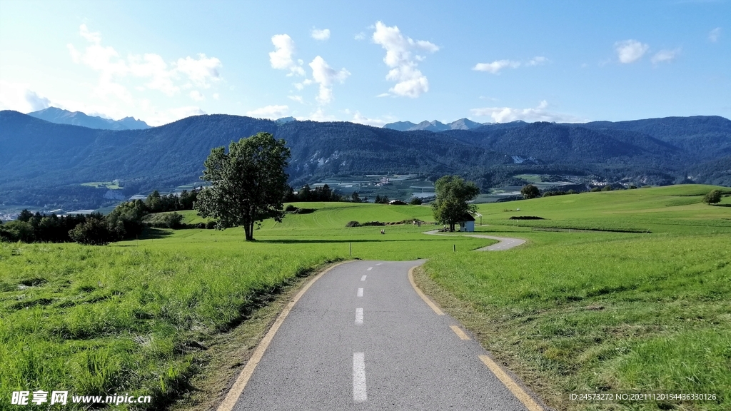山路 