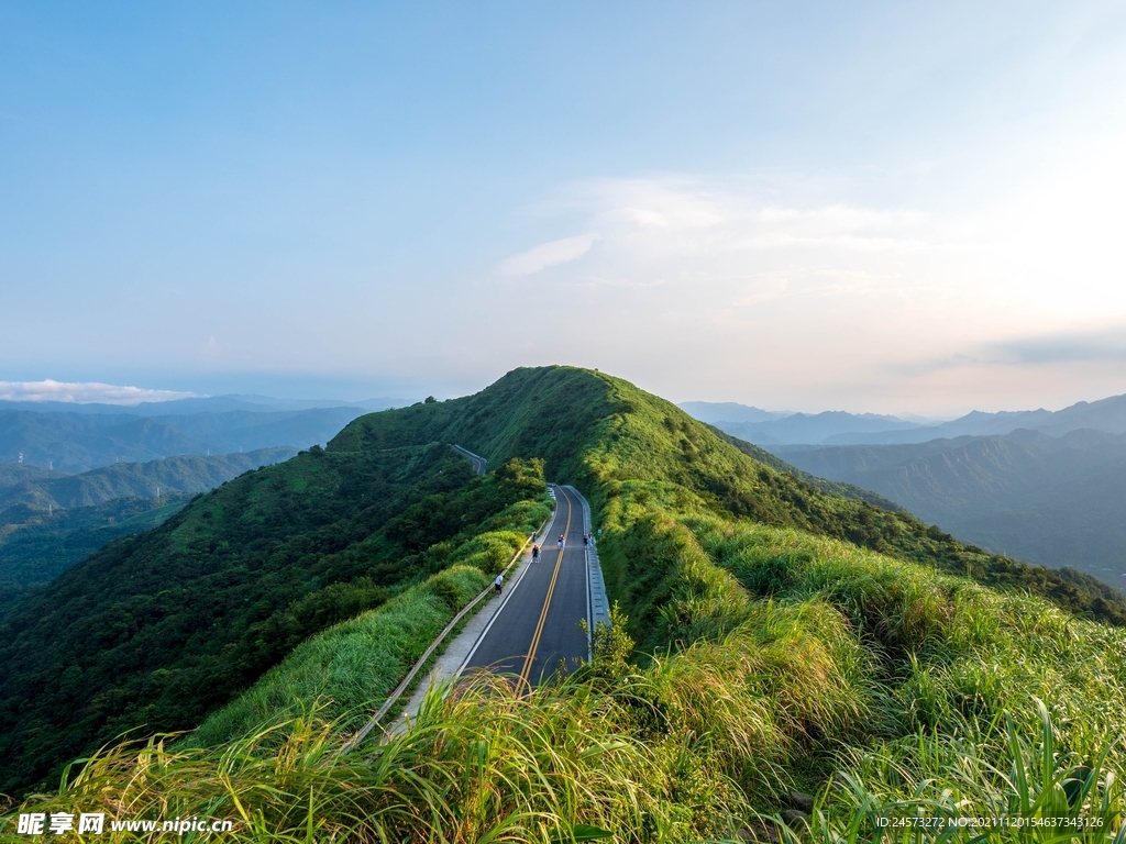 山路 