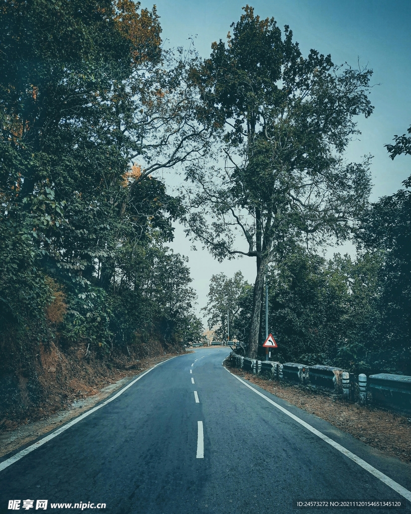 山路