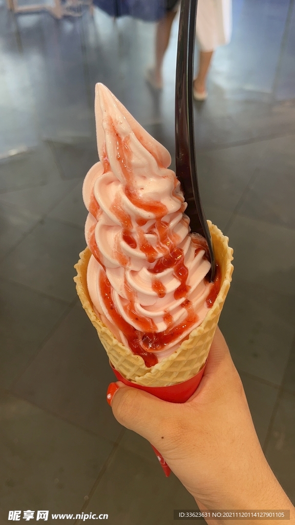 冰淇淋