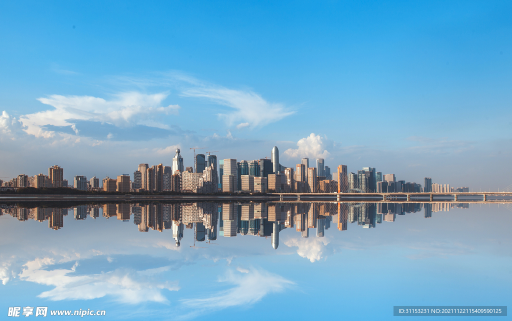 城市全景