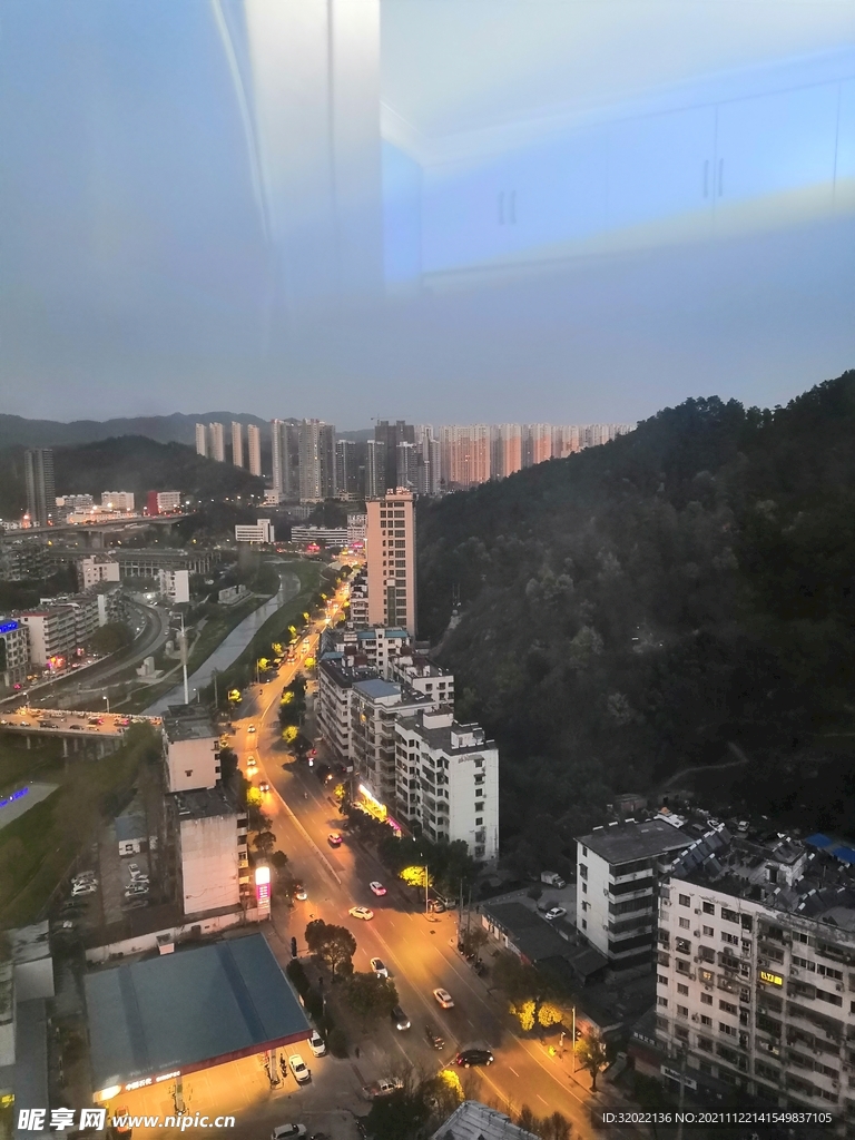 傍晚