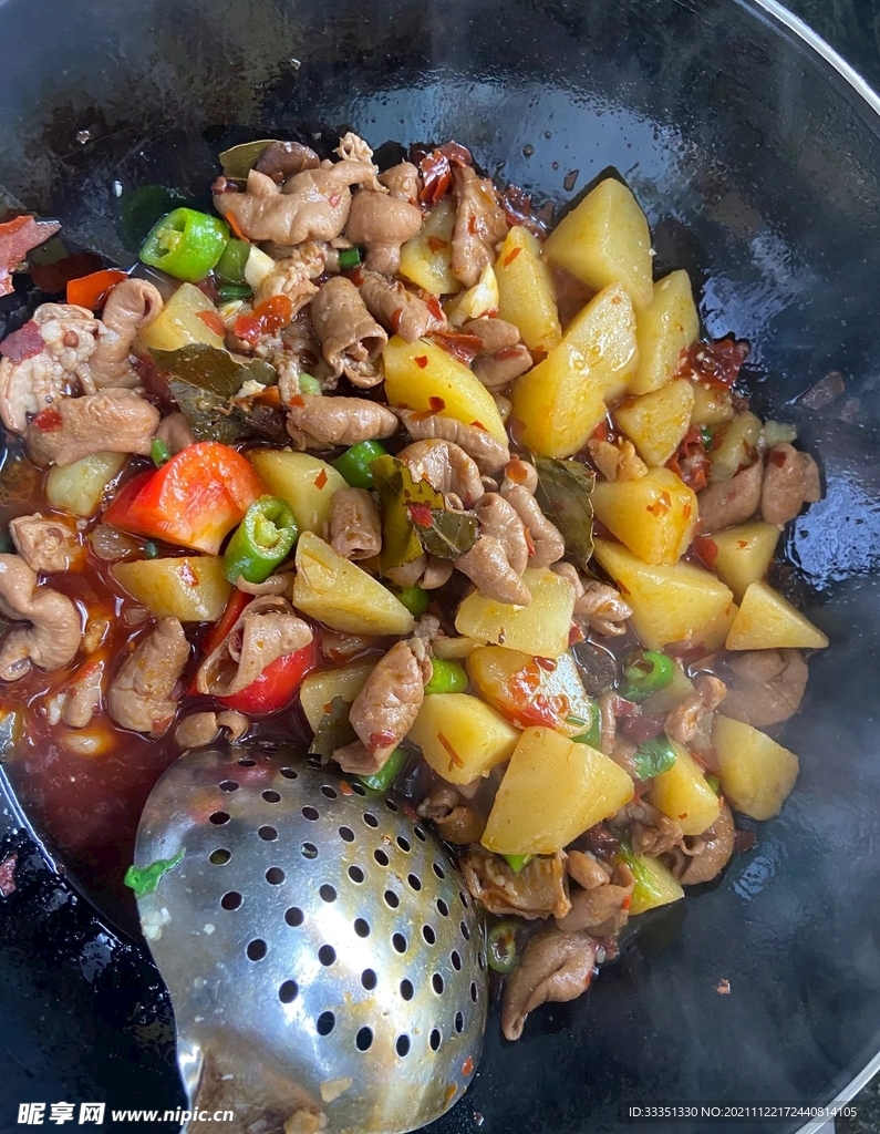土豆烧肥肠
