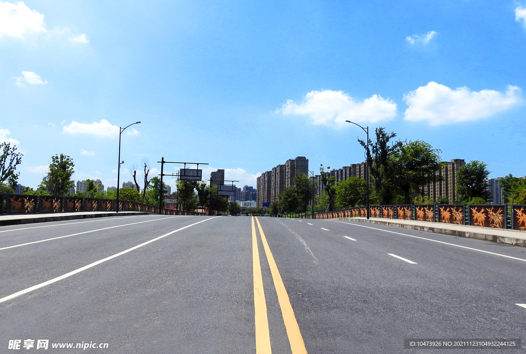 城市公路道路街景 