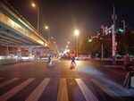 马路斑马线夜景街道图