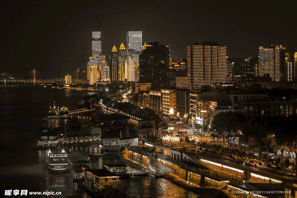 黑金色系夜景