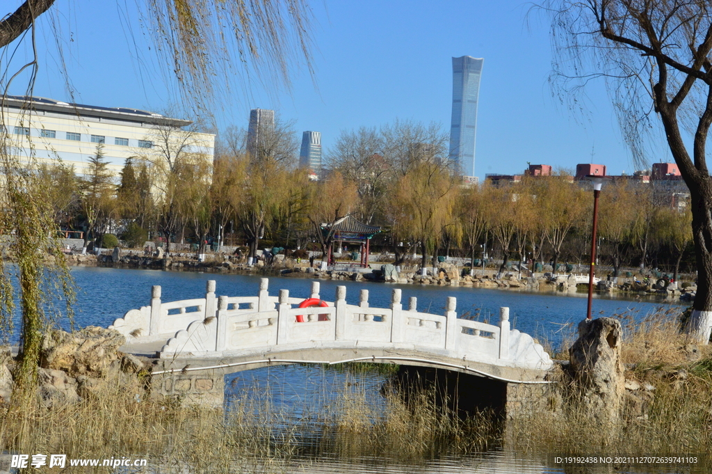 龙潭西湖风景 