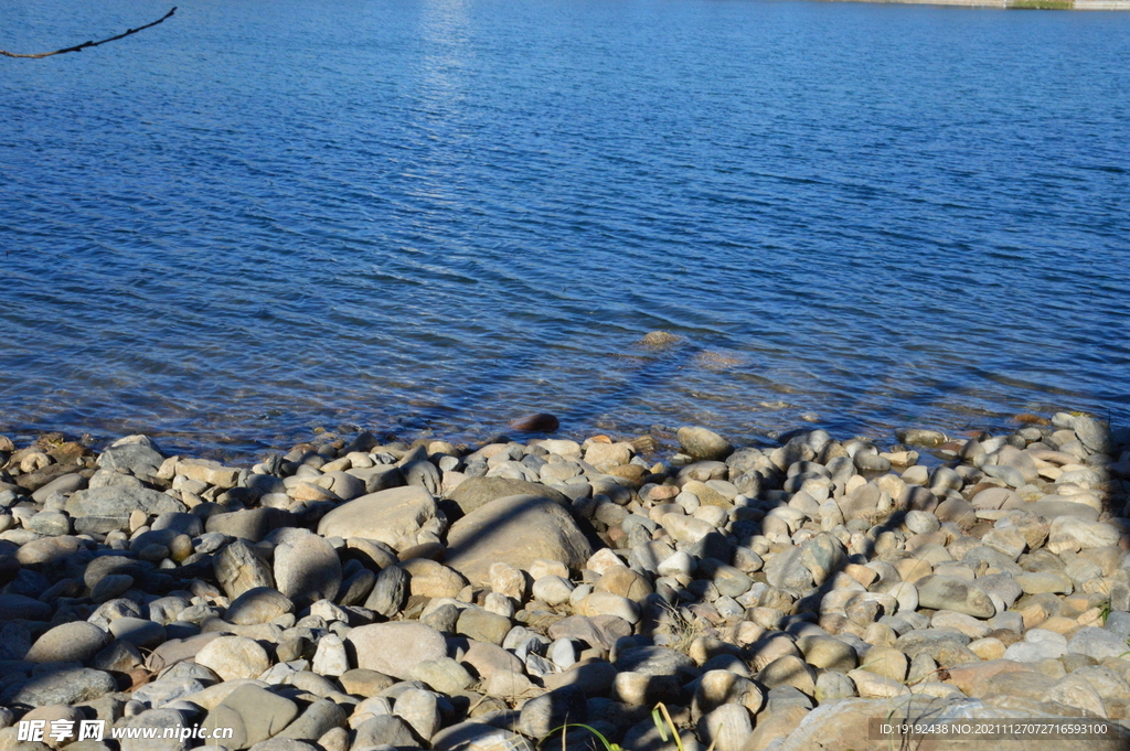 龙潭西湖风景 