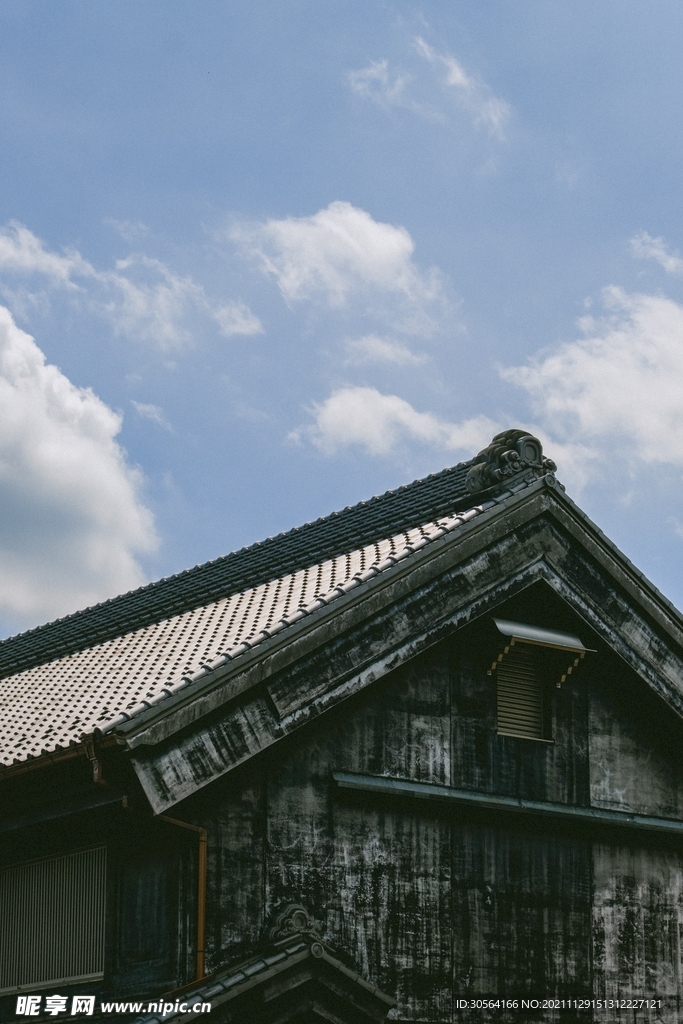 复古建筑屋顶