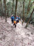 爬山