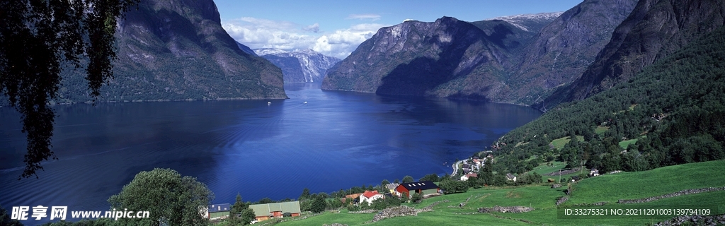 山河
