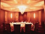 餐桌 餐椅 餐厅灯光 欧式餐厅