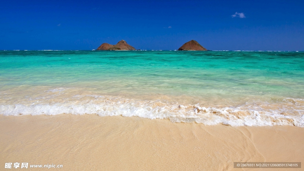 海浪沙滩背景
