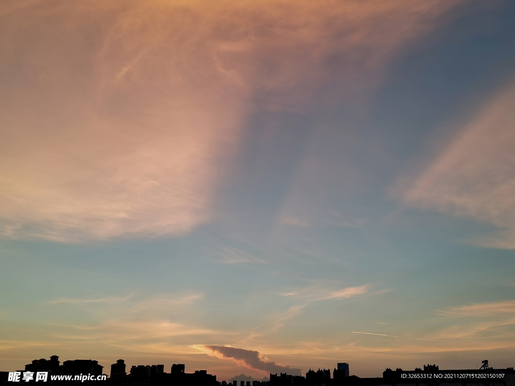 夕阳天空