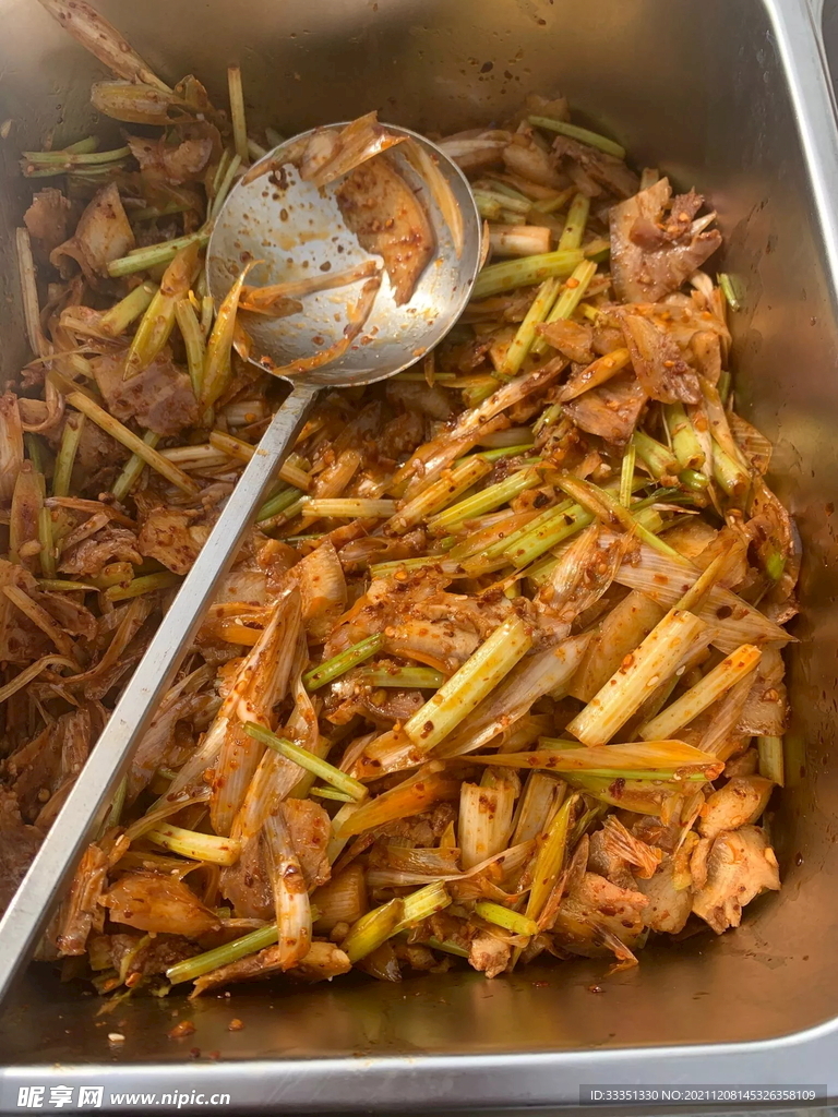 芹菜拌鸡肉