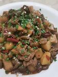 土豆烧肥肠