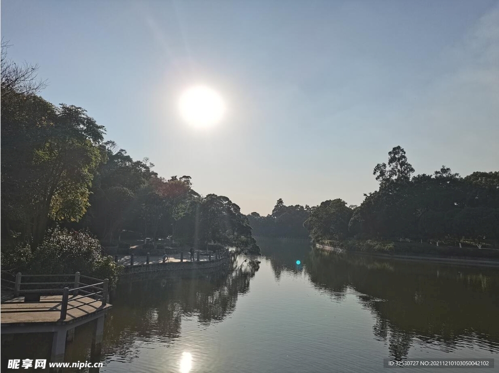 湖边风景