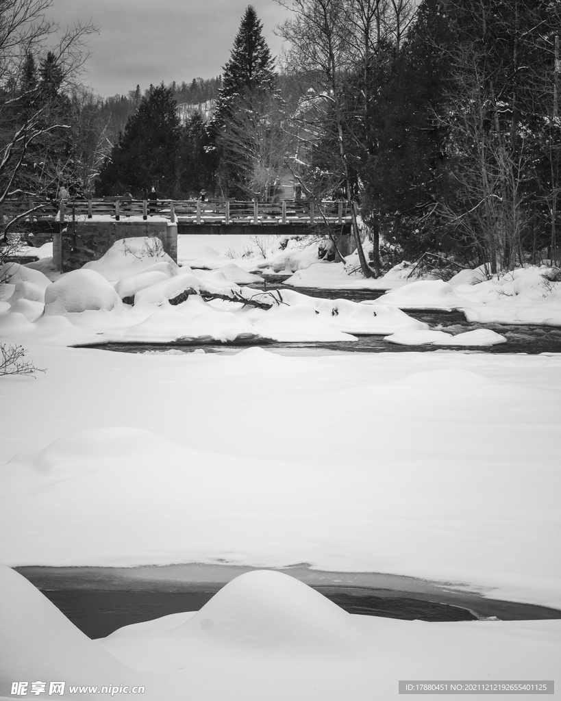 雪山