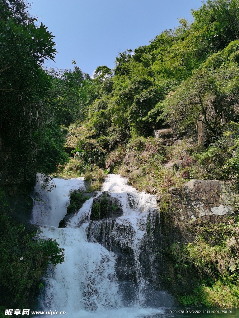 瀑布