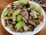 芹菜炒肉