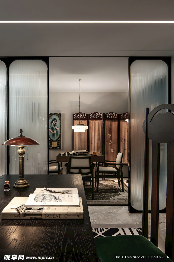 混搭风格别墅样板间实景图