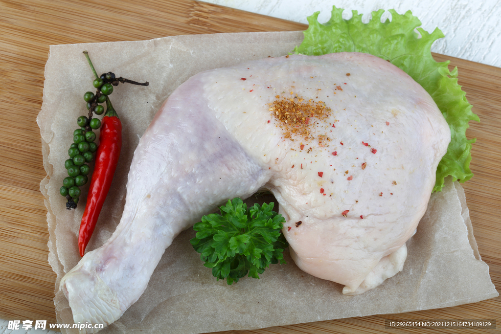   生鸡肉          