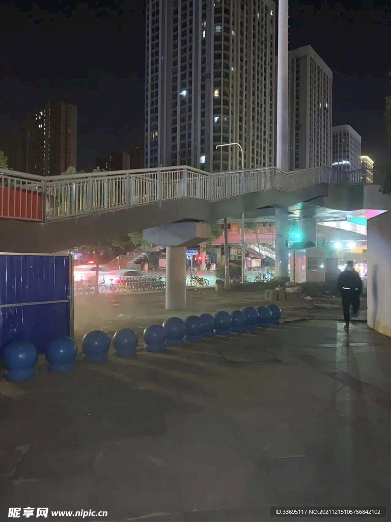 建安街天桥