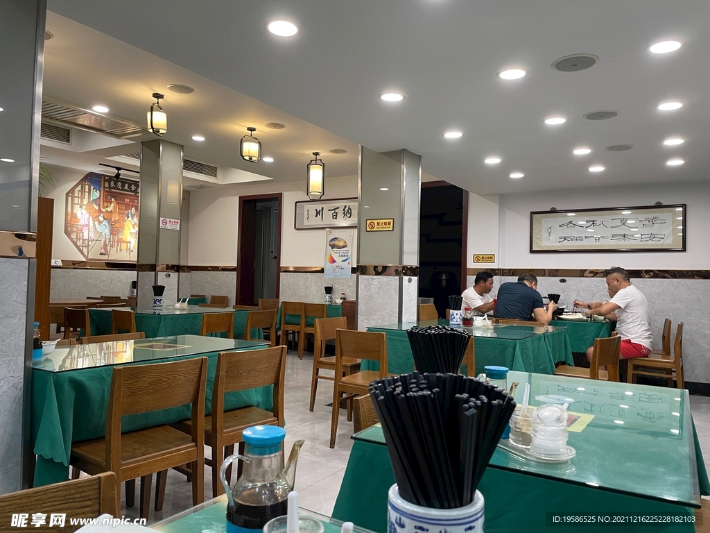 小吃店