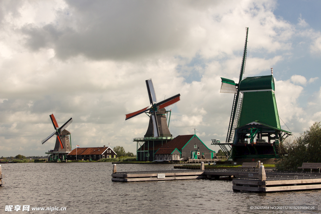荷兰风车           