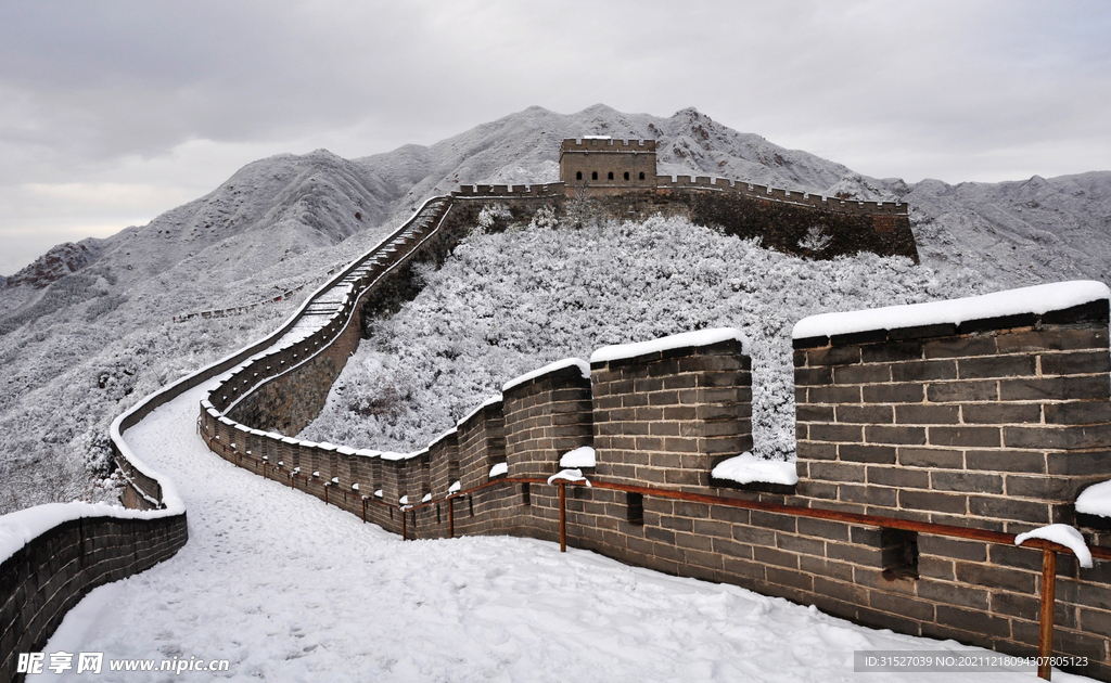 雪后长城