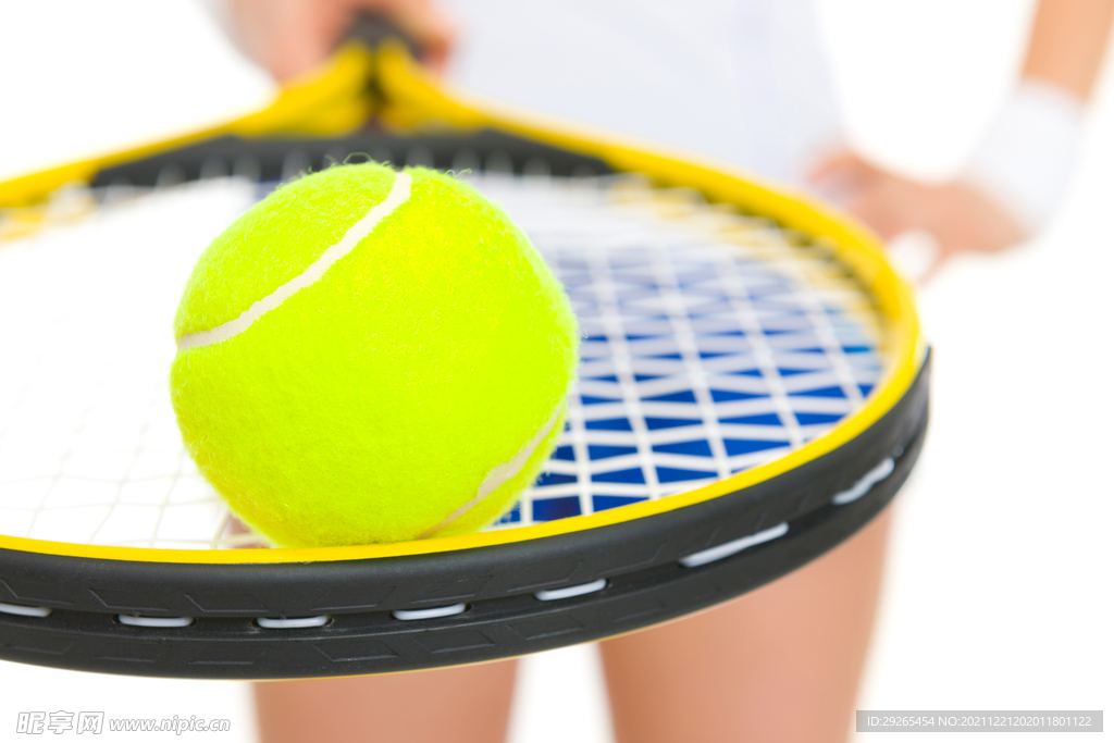 网球拍            