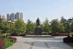 三峡大学孔子圣像