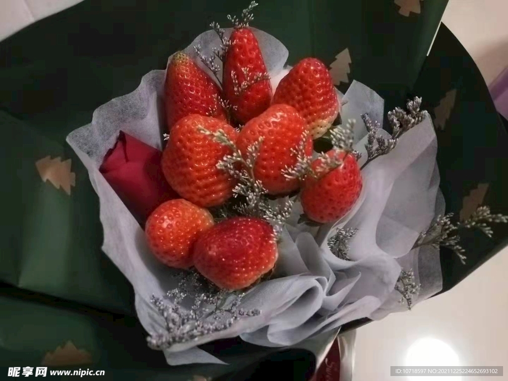 草莓