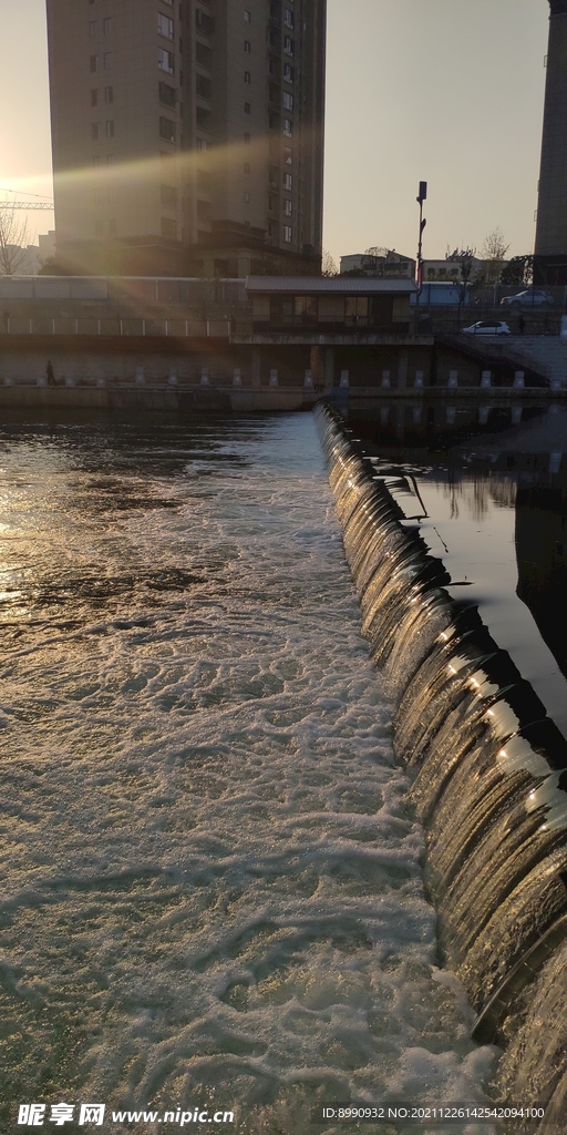 河水