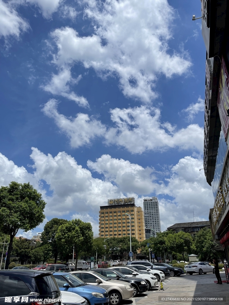 天空