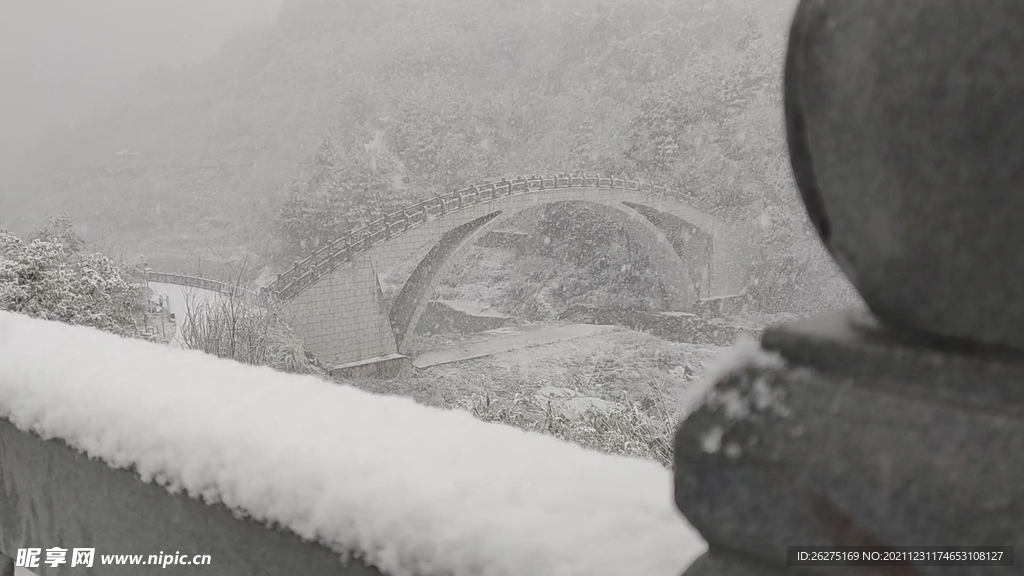 风雪桥