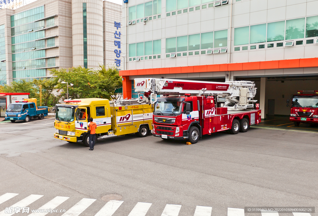 消防车            
