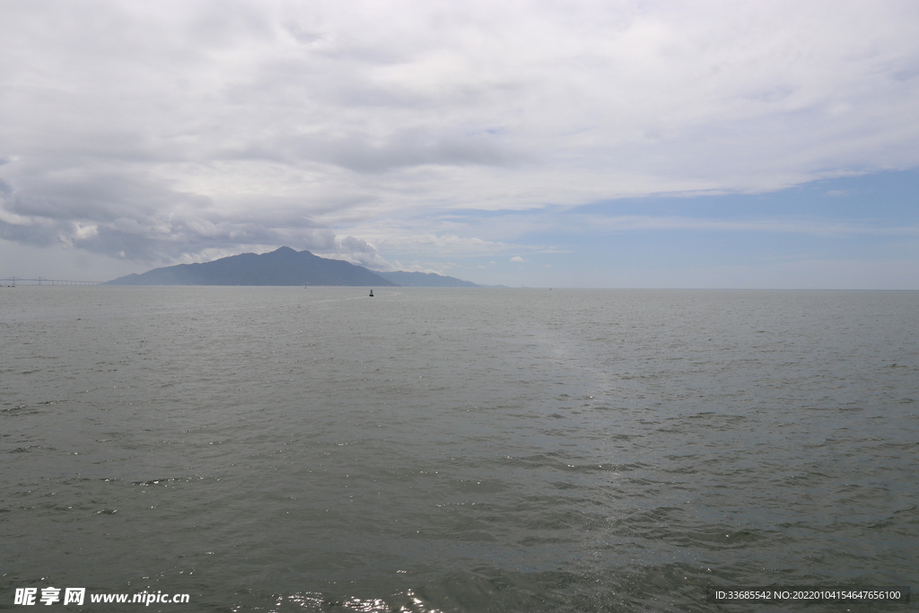 天空海水