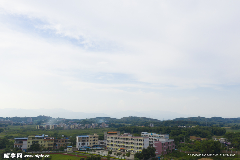 学校