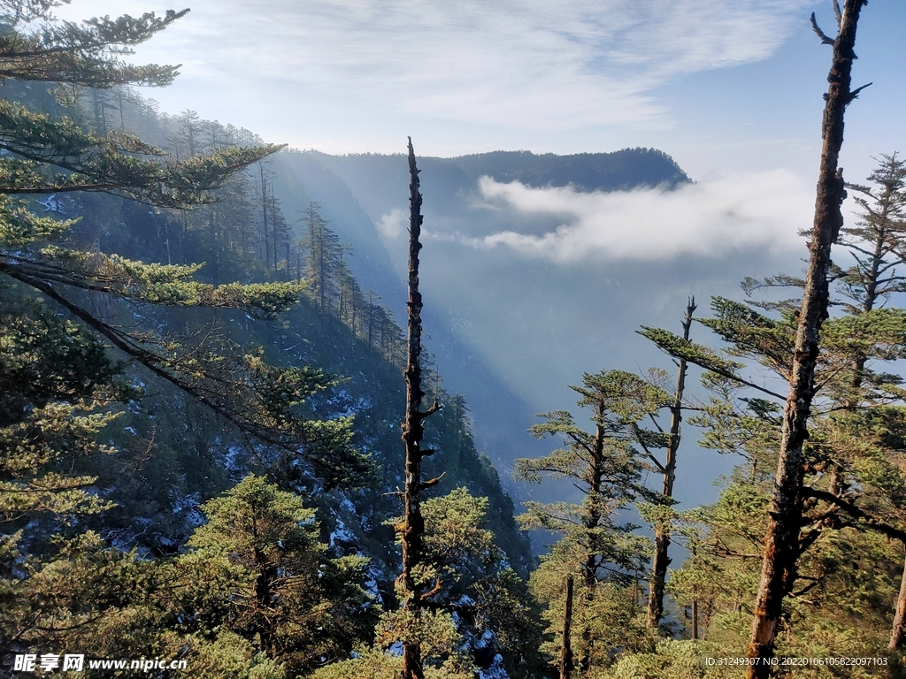 瓦屋山1