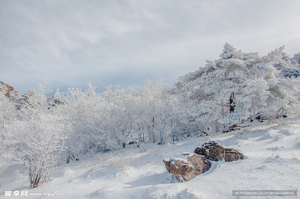 安徽黄山雪景