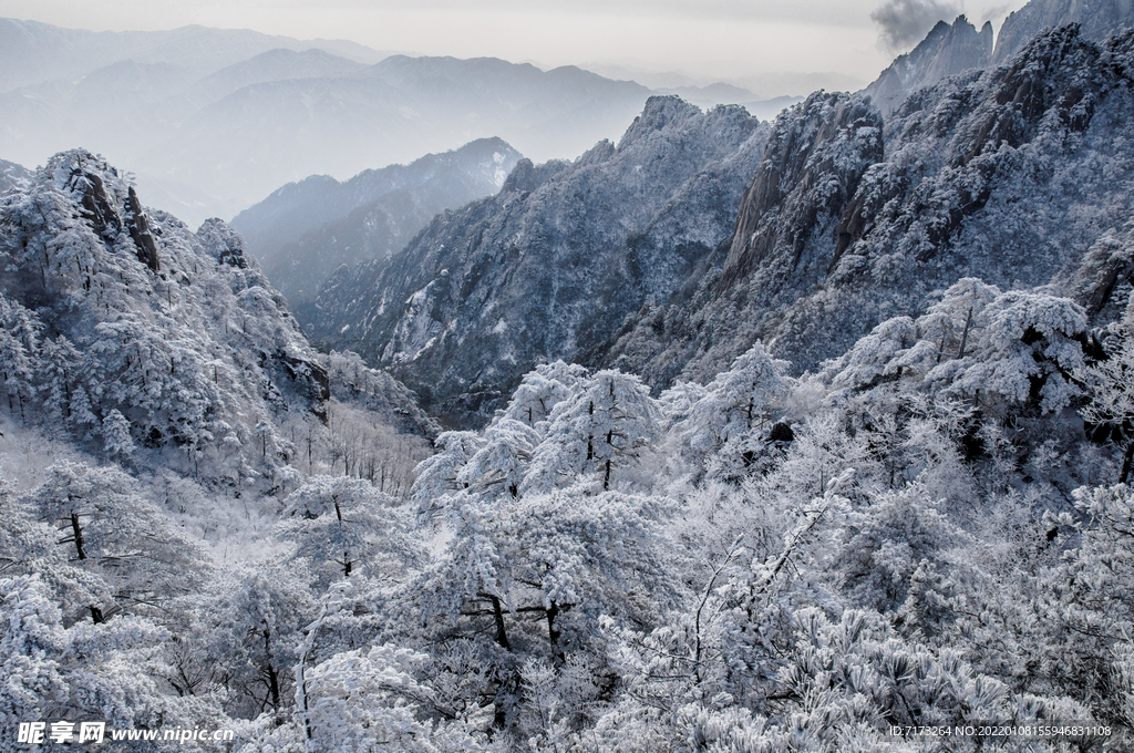 安徽黄山雪景