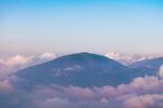 山 