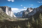 山 