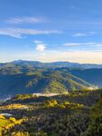 山 