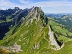 山 